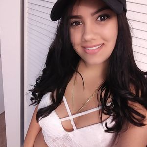 Meet your Posher, Ana